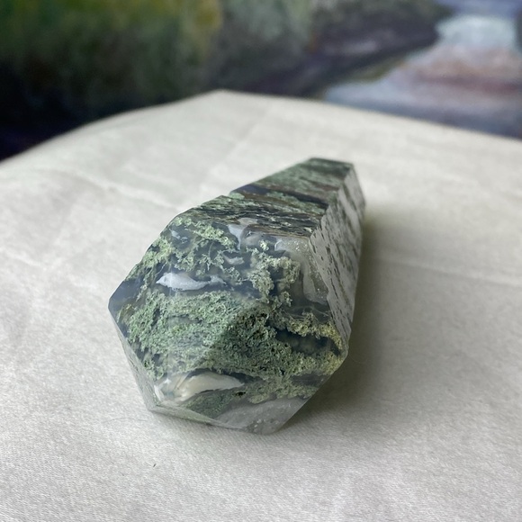 Moss Agate Wand with Druzy - Picture 5 of 6